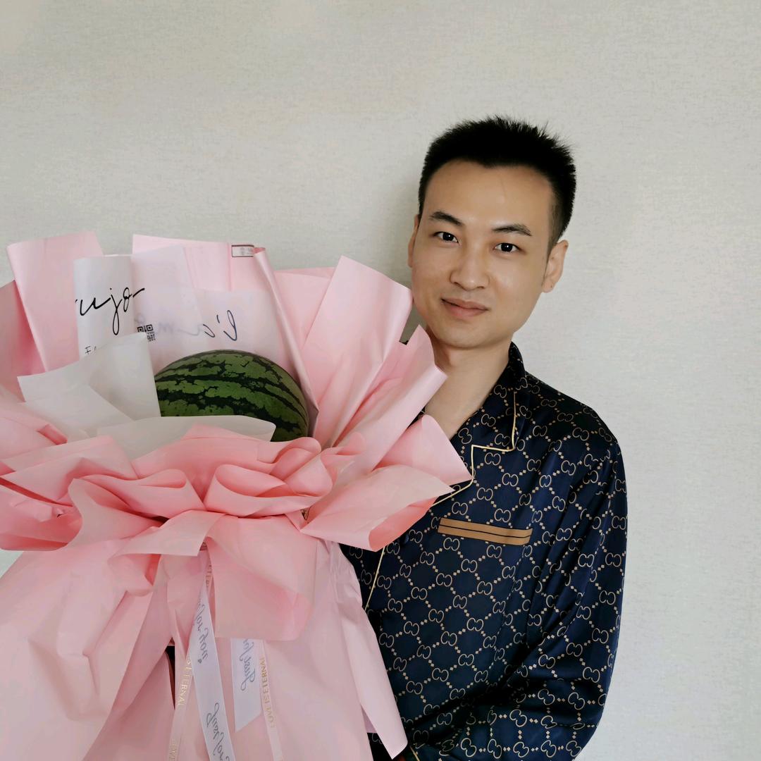 刘佳佳