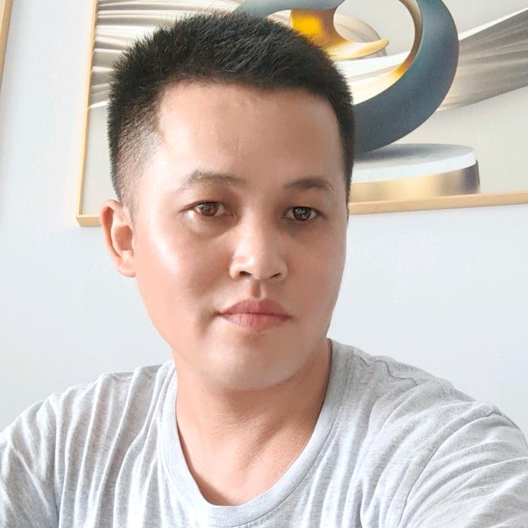 江坤贴砖