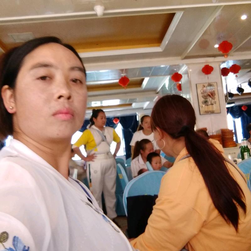 杨贤云