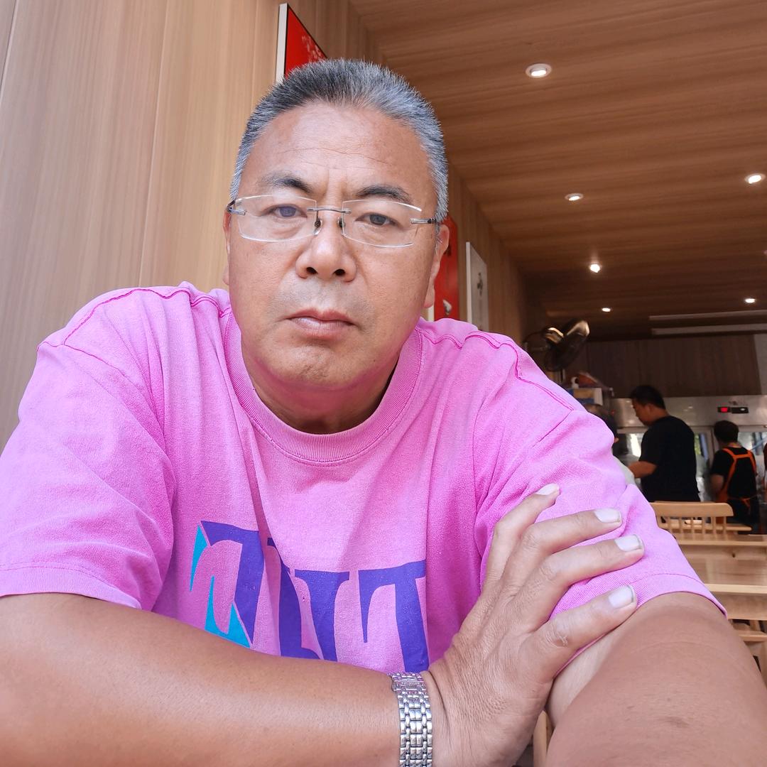 洒哥不傻