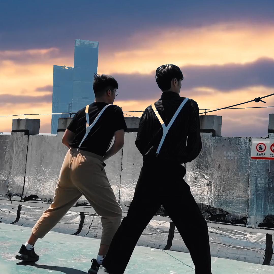 限时理想（背带侠）@抖音