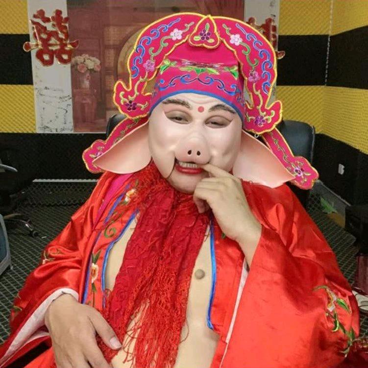 陈默《🐷八家人》