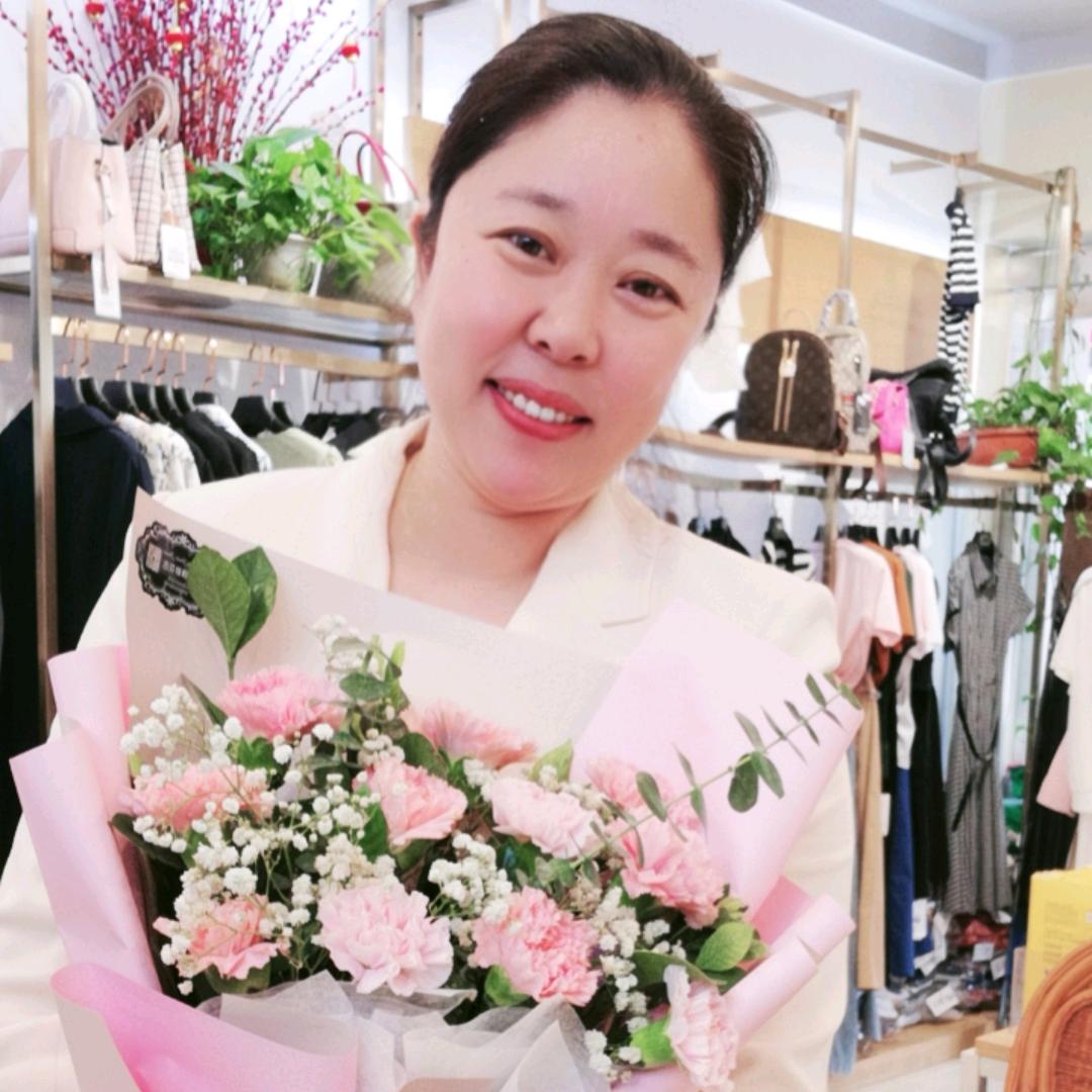 汝南贵姿，芝仪，芭蒂娅女装