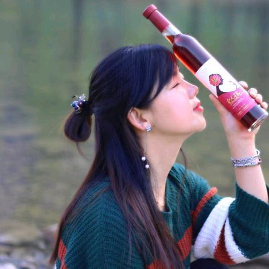 山楂酒妹子 张迎