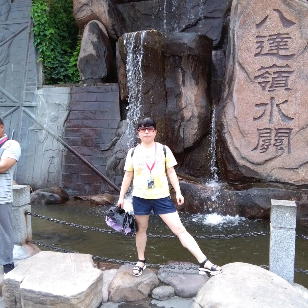 邓艳