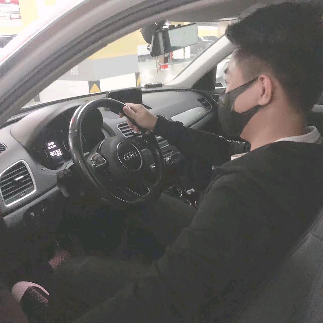 @阿坤（不忘初心）