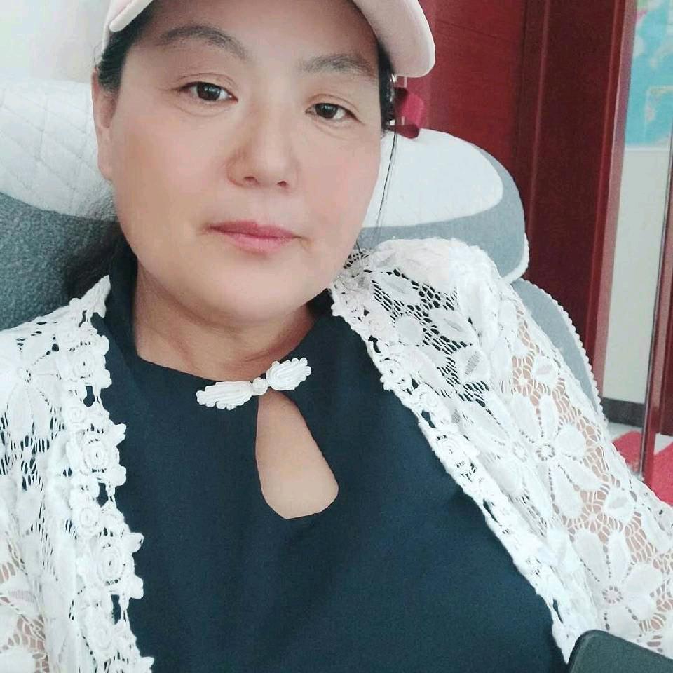 霞霞美装服饰