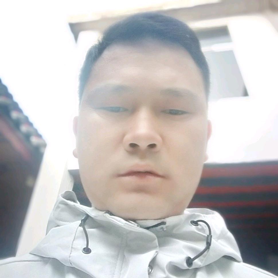 机车男孩。