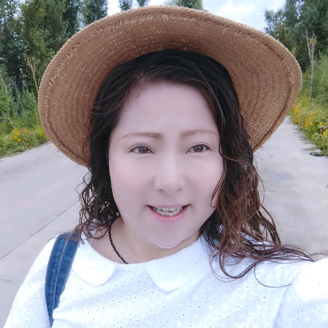 蒋女吉祥