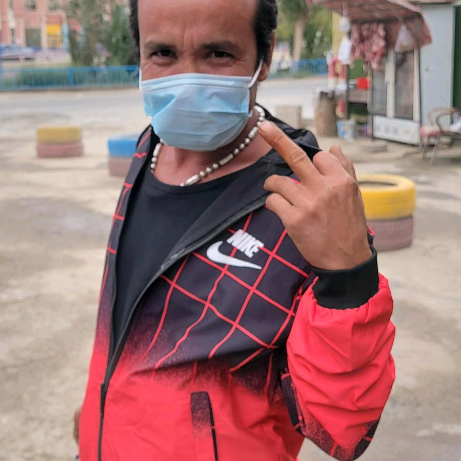 哥的事世界你不懂-_-#