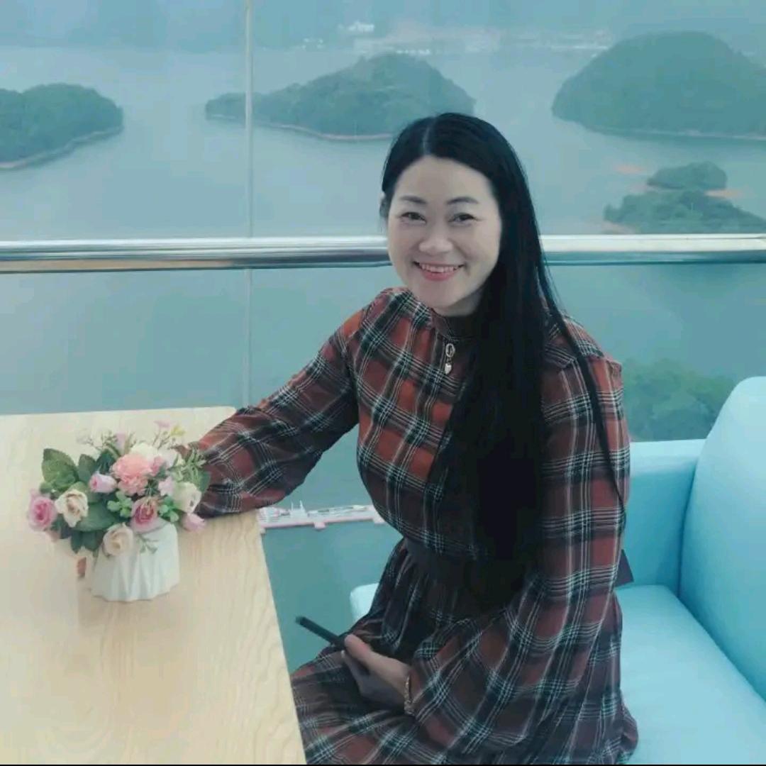 阳阳：开播时间每晚七点___九点 有你真