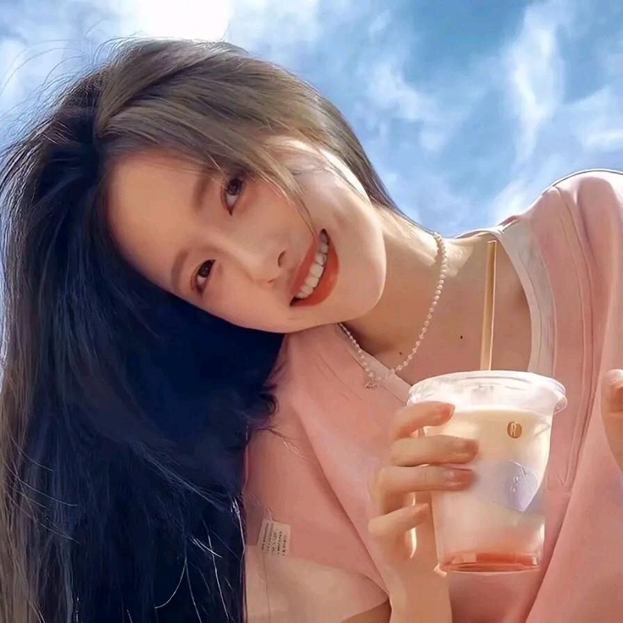 明  天