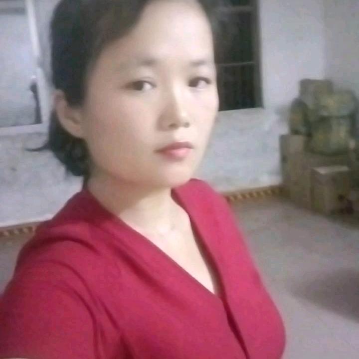 乌石七妹五谷杂粮橱窗有好物）