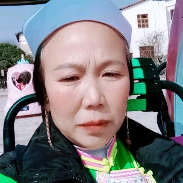 邓大姐