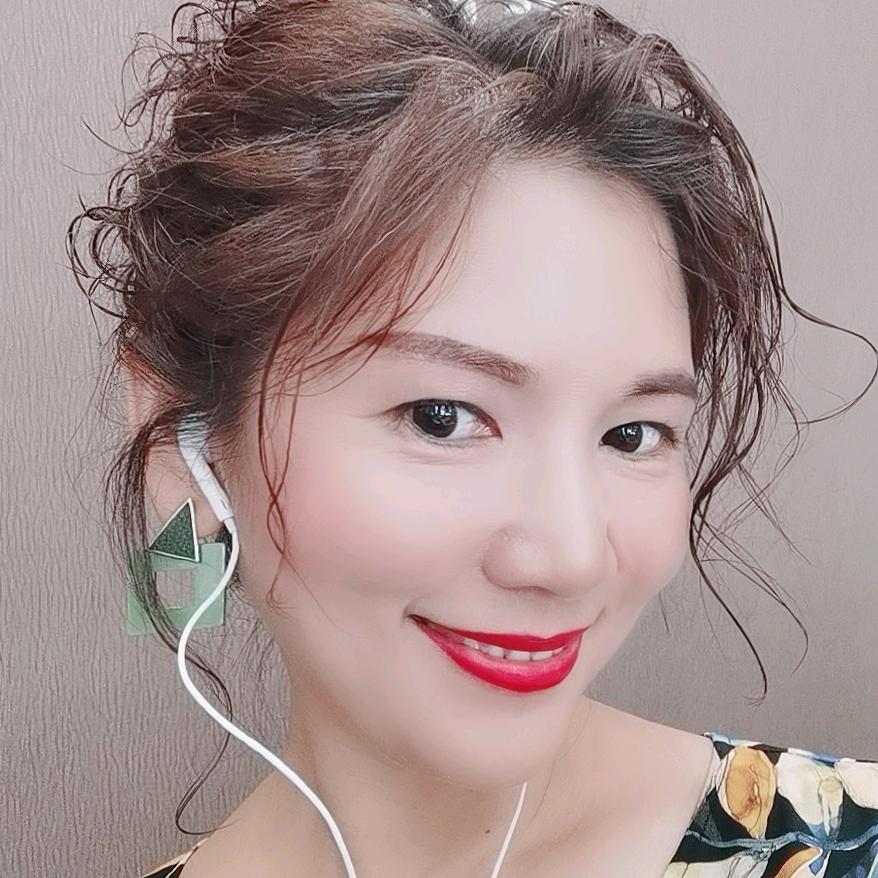 梅姐✔🎉滚姐🎊