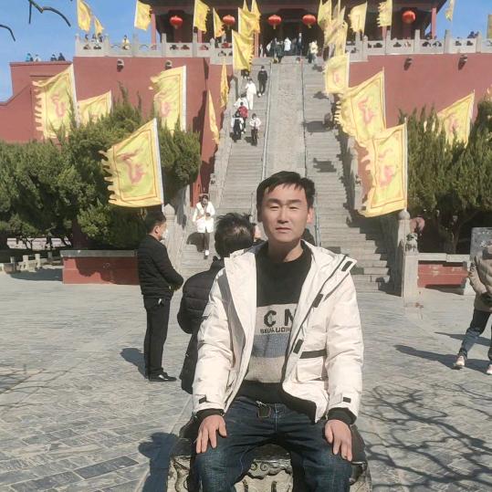 w长伟汽修钣金喷漆