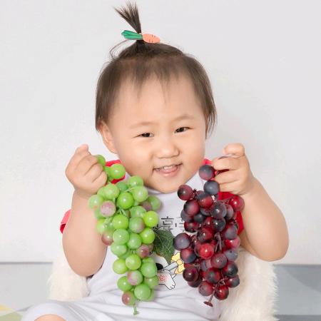 👩🏻‍⚕️😇