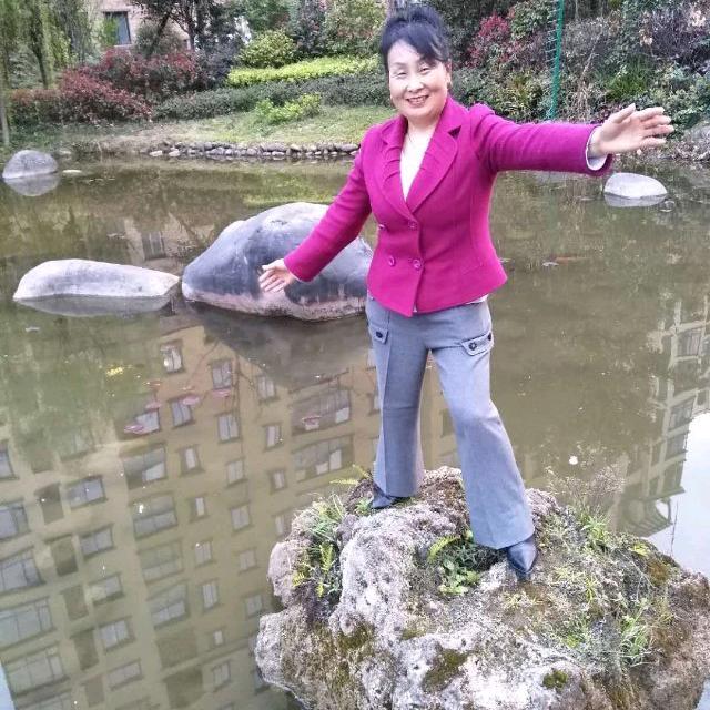 李萍萍