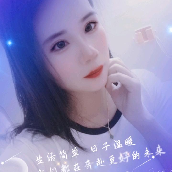 90零后贴砖夫妻（小王）