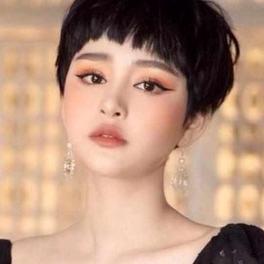 黔南都匀品牌女装生活馆～路路