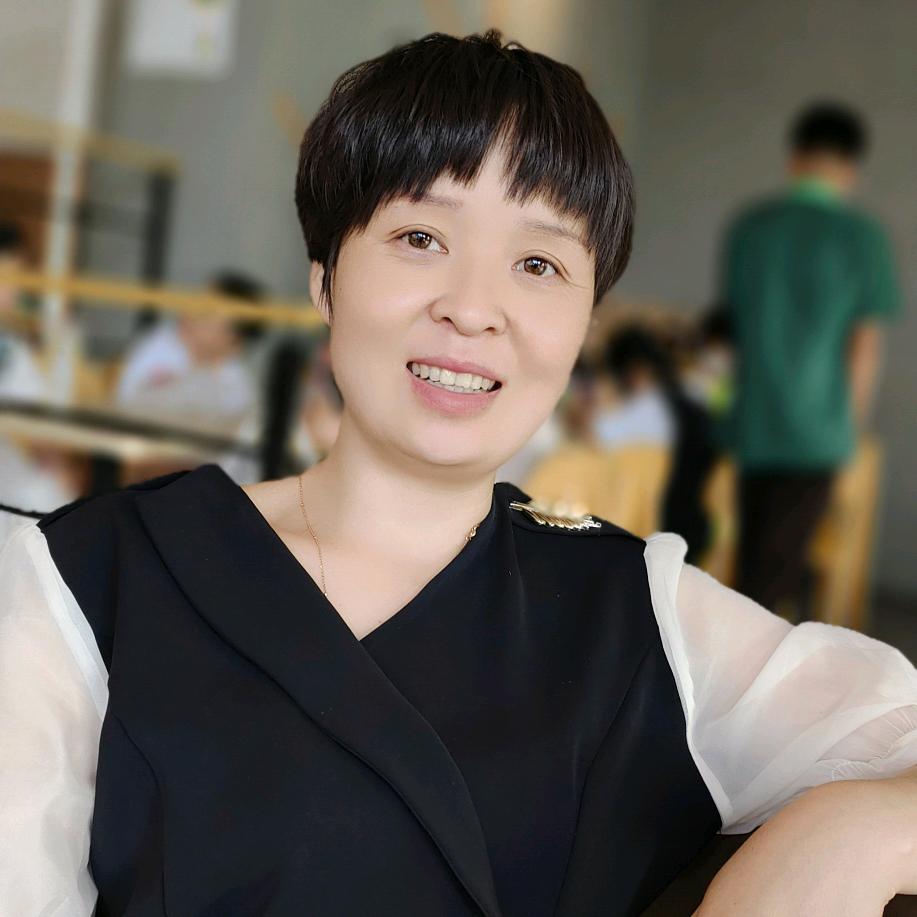 凤小妹爱搞笑