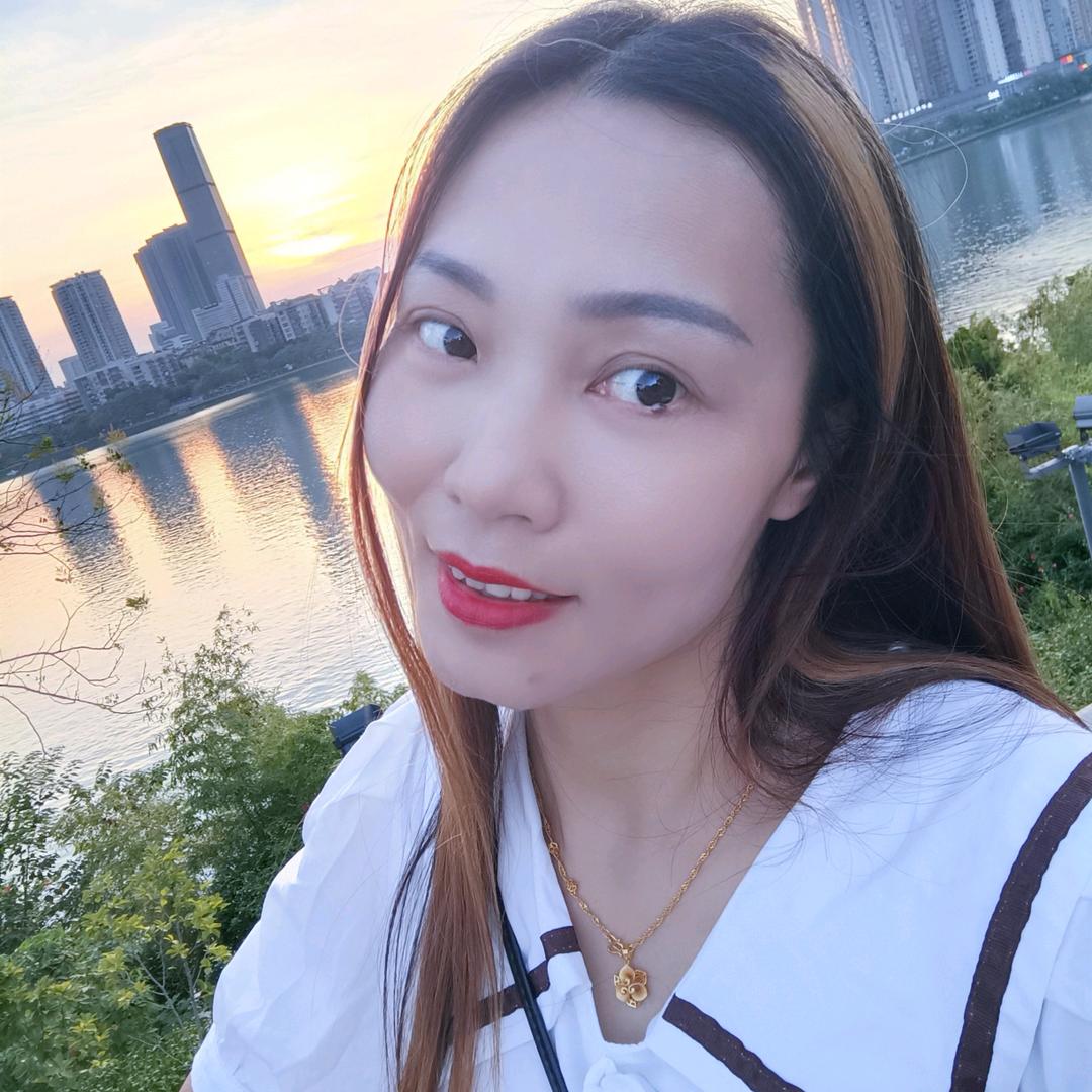福老爷女团（曾曾）