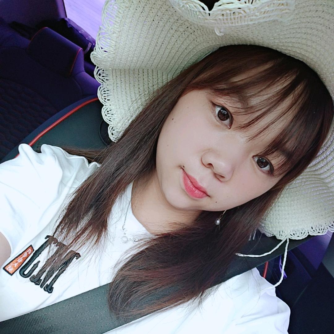 ꧁花🌸落叶相随꧂：