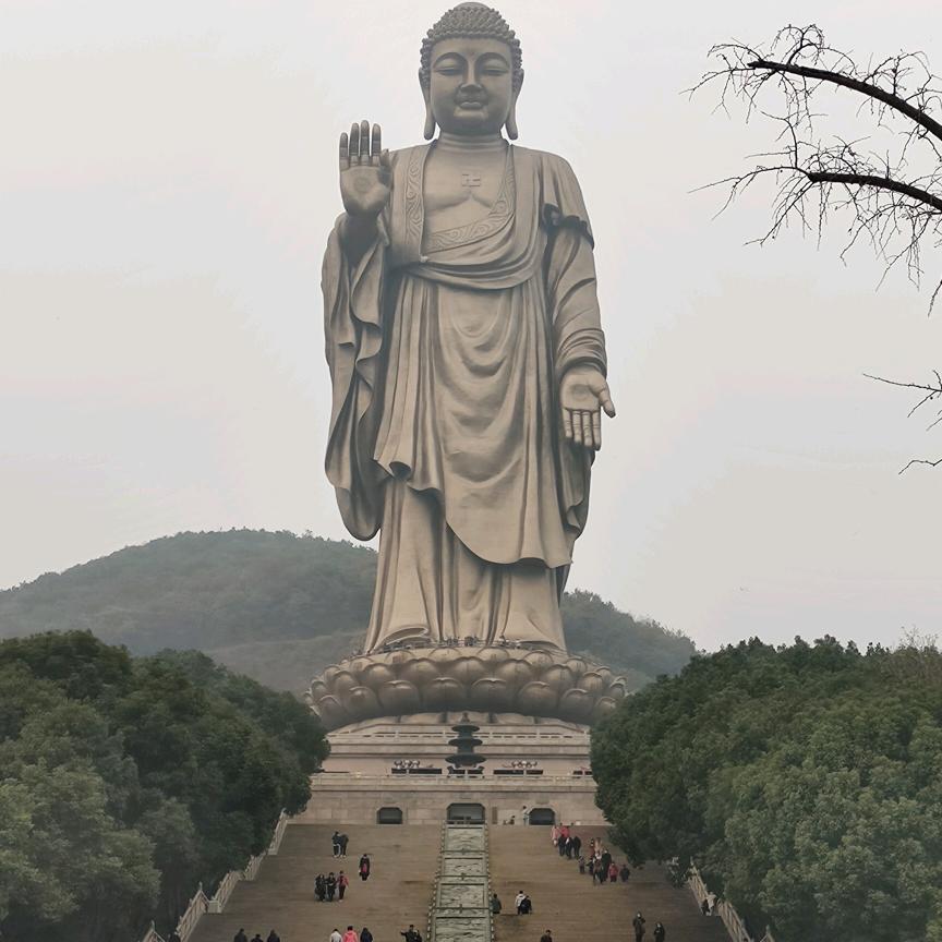 陆建林，沙石建材门市部