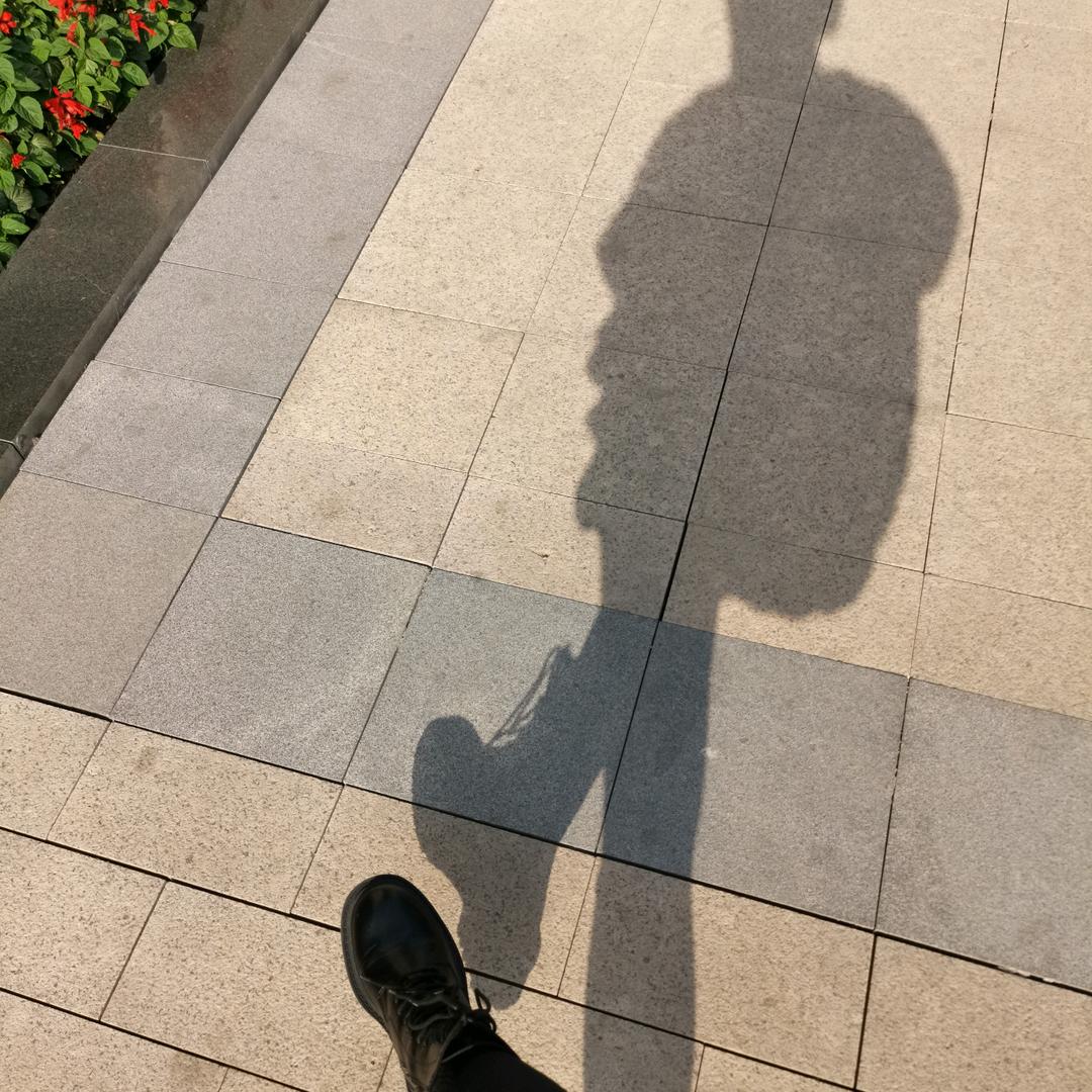一杯美式而已