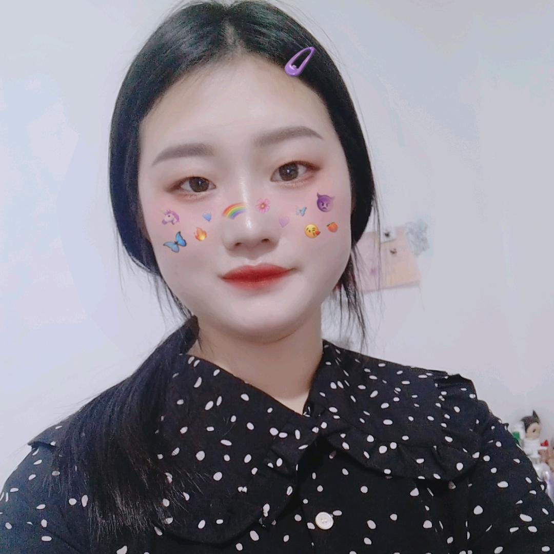 吖吖吖❄️雪花吖