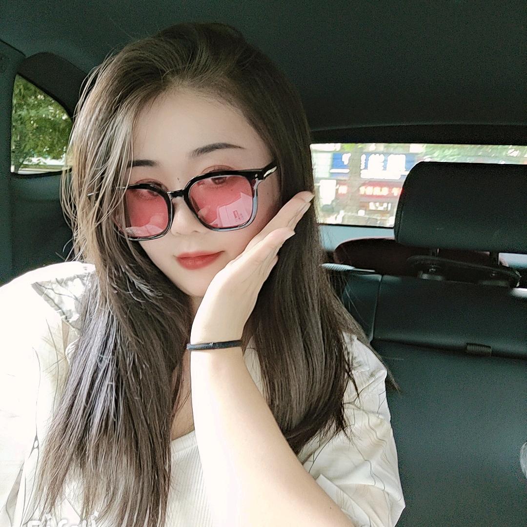 ・Y ・