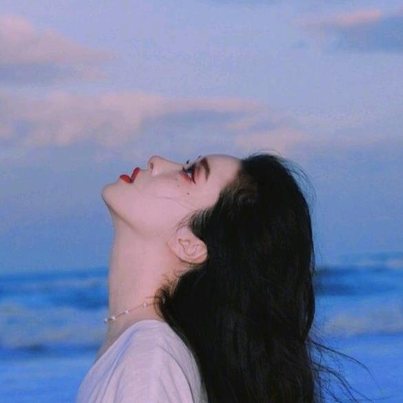 小云吃吃吃