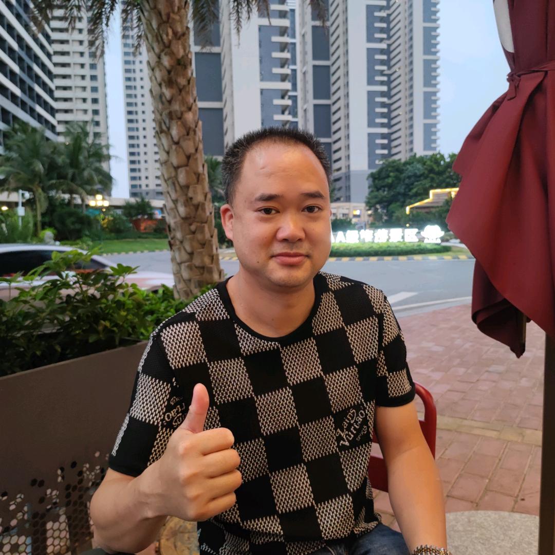 中山车乐园，二手车创始人钟哥