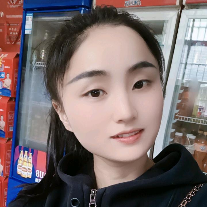 瞿枝枝〈守村人〉