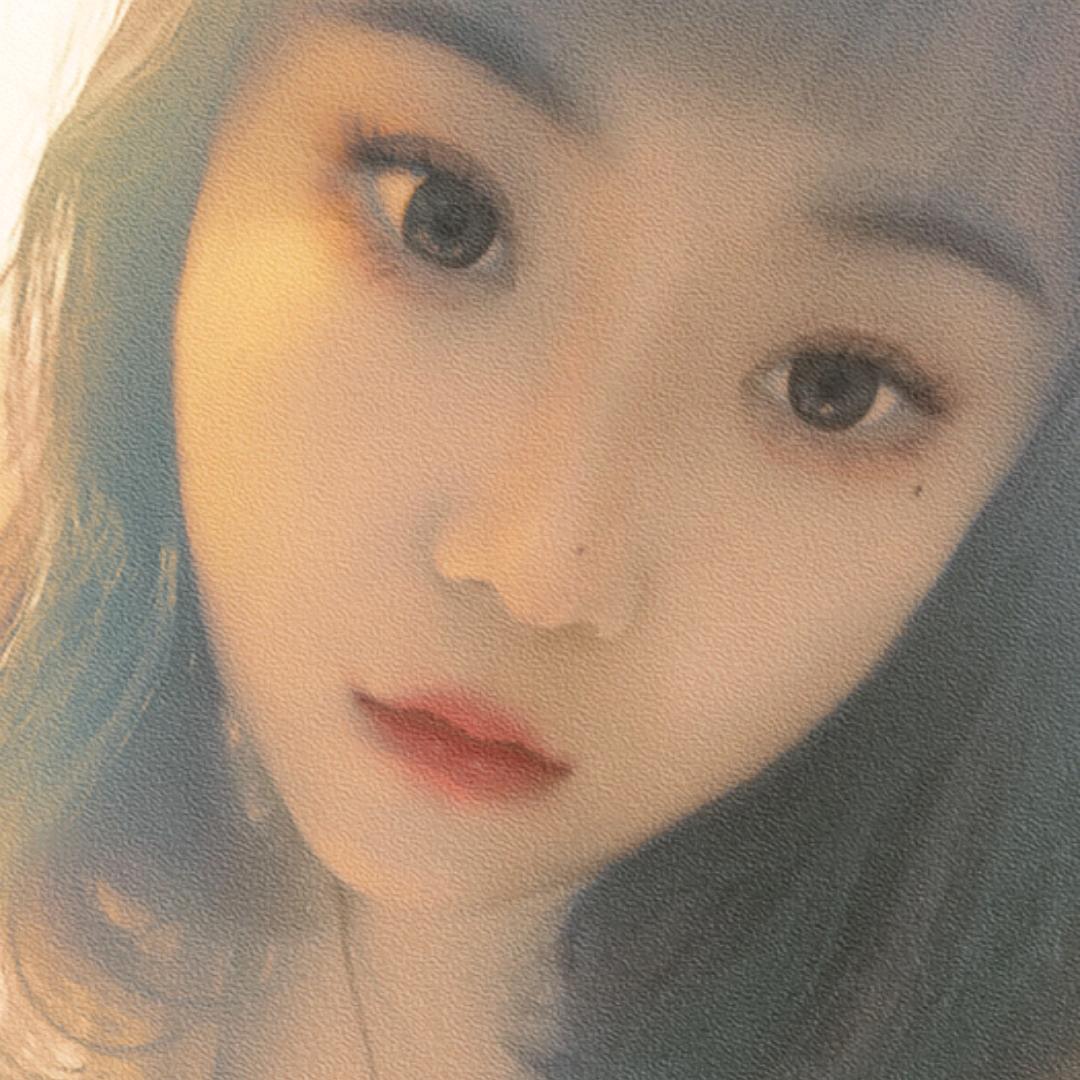草莓🍓味的～小仙女
