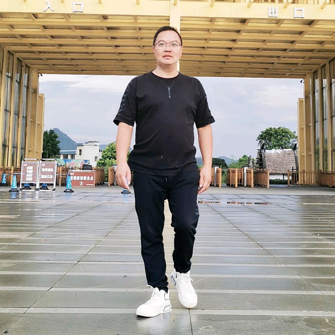 小河之滨