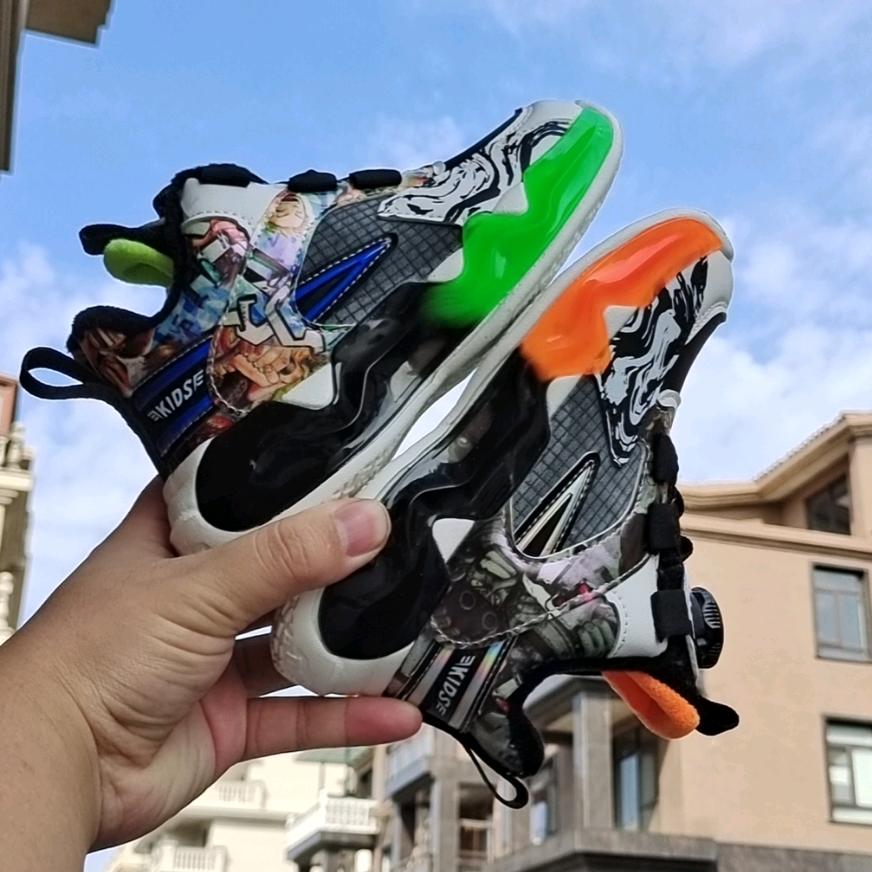 欣富锦鞋业工厂
