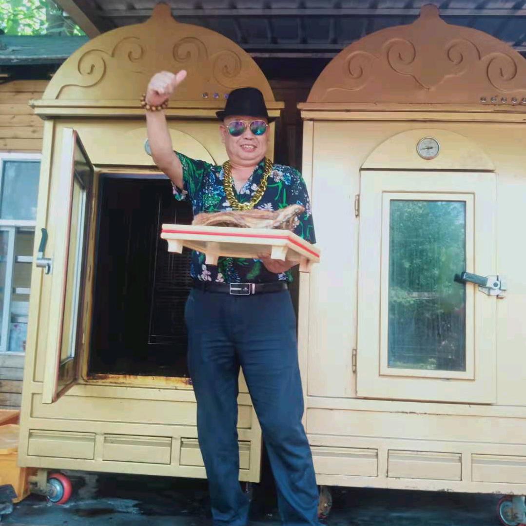 职业烤跑山猪，整羊整烤，可上门！