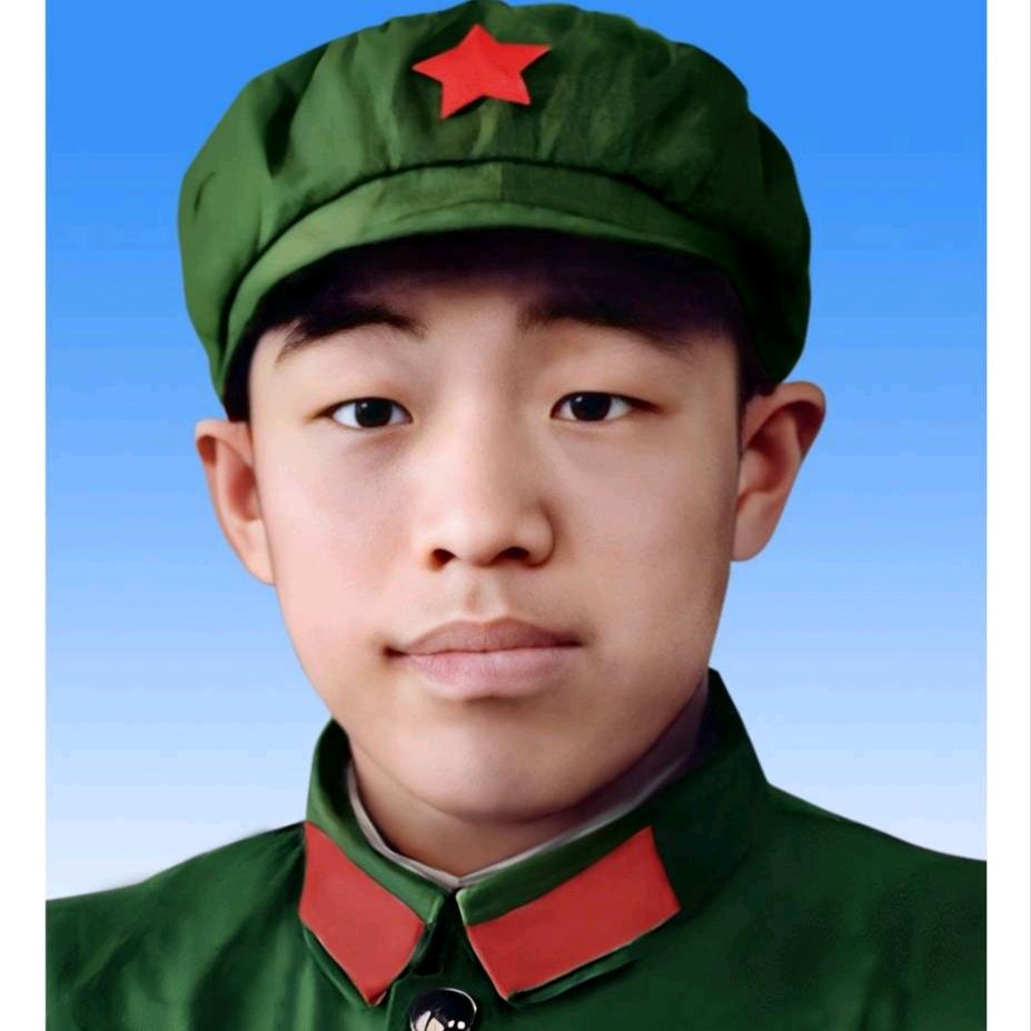 刘英