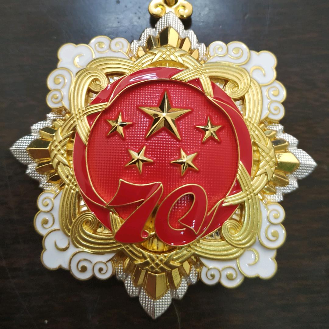 顺风不浪，逆风不怂