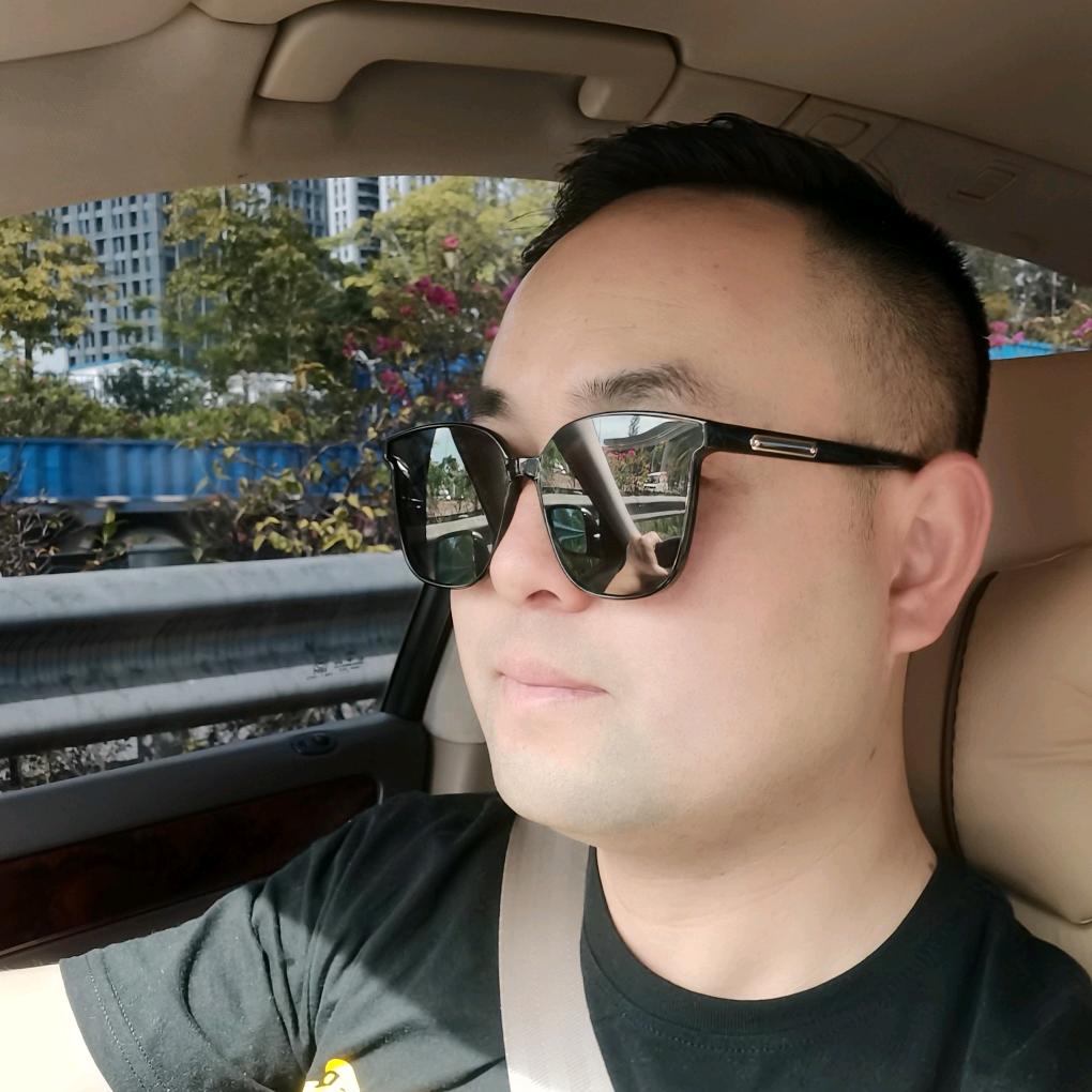 华仔_黄
