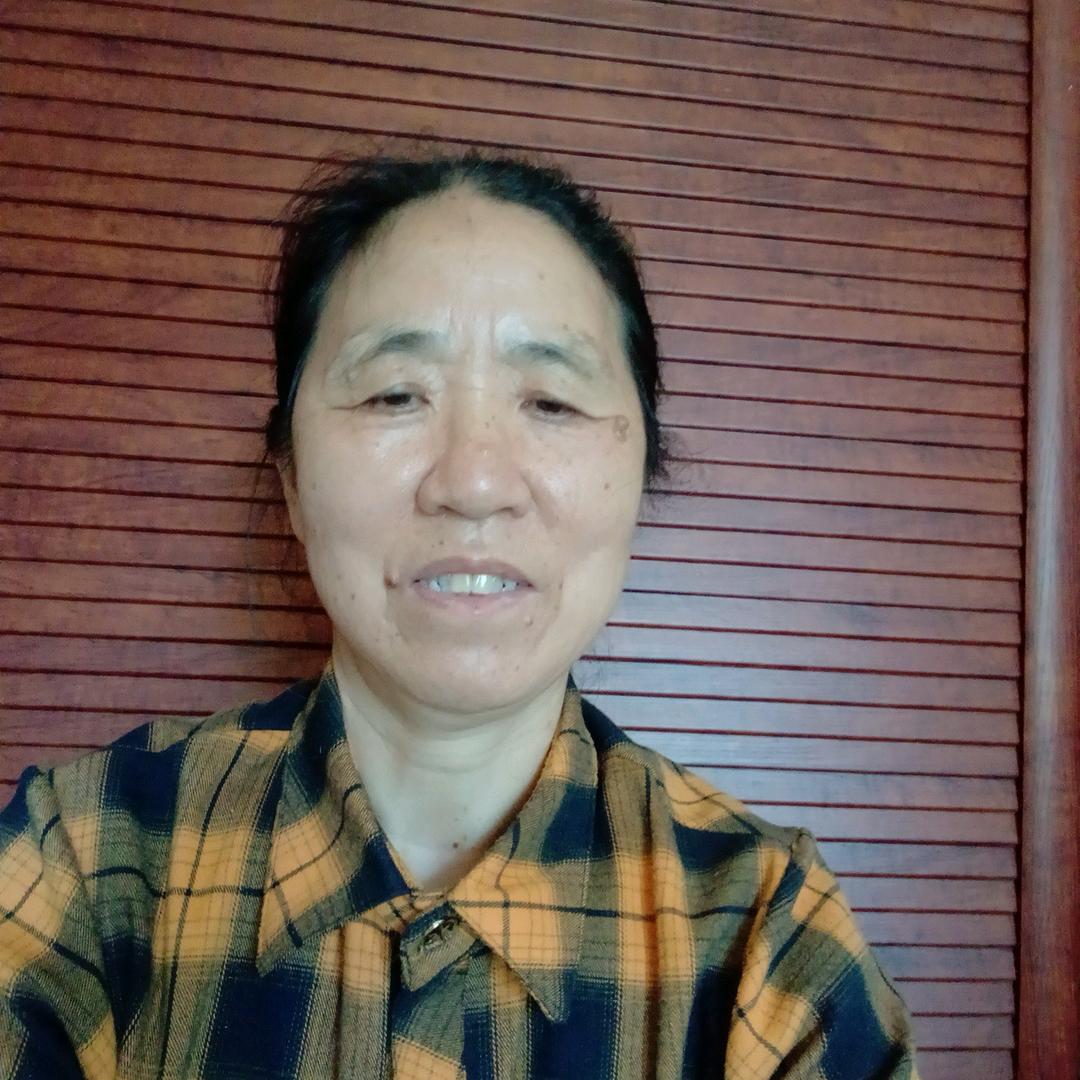 阳光明媚