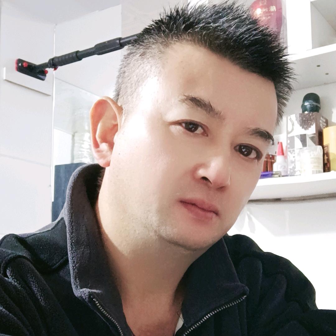 龙哥