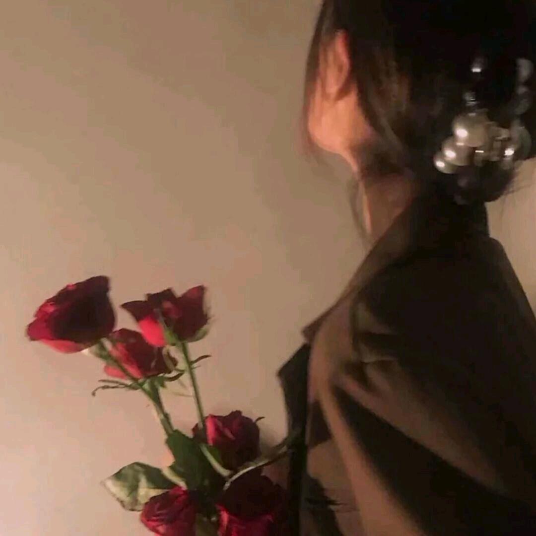 白白一只咩🦄