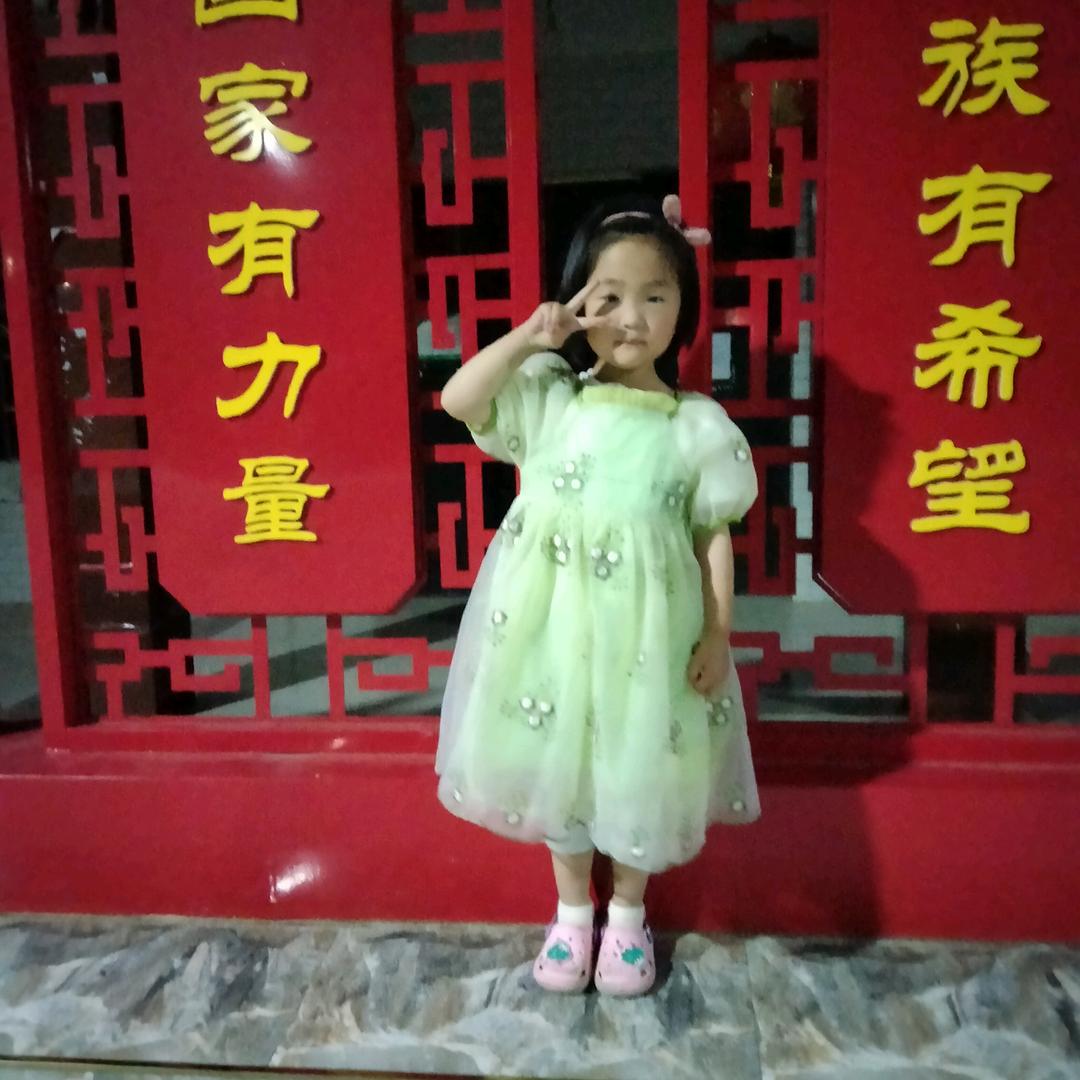 用户677399274249迎春花