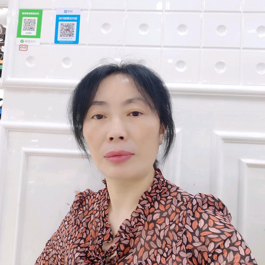 功夫少年童鞋B区2楼629号