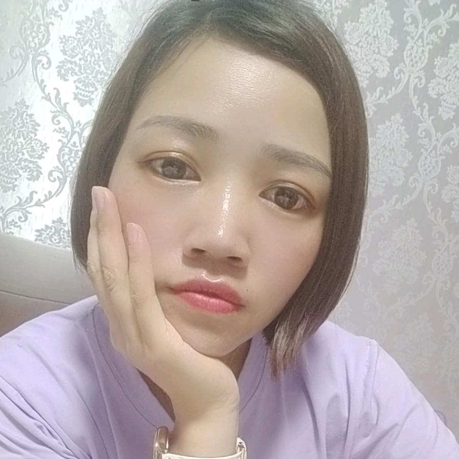 杨杨得怡