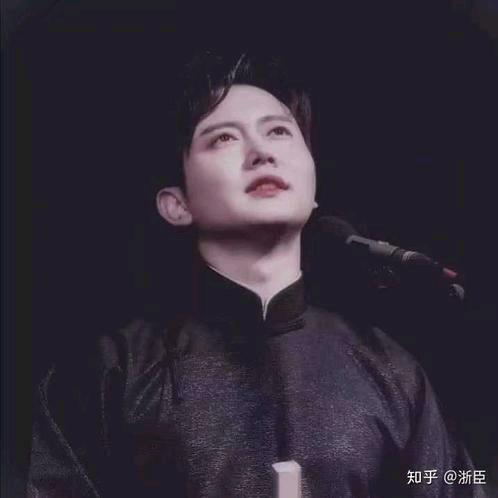 追尾巴的垂耳兔