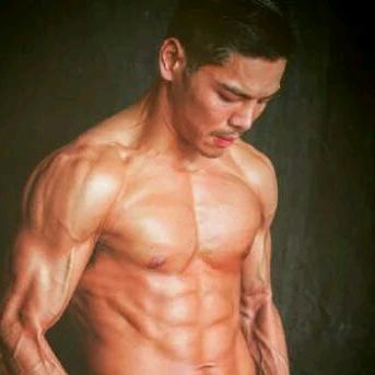 水吉姆.运动馆总监：罗  成