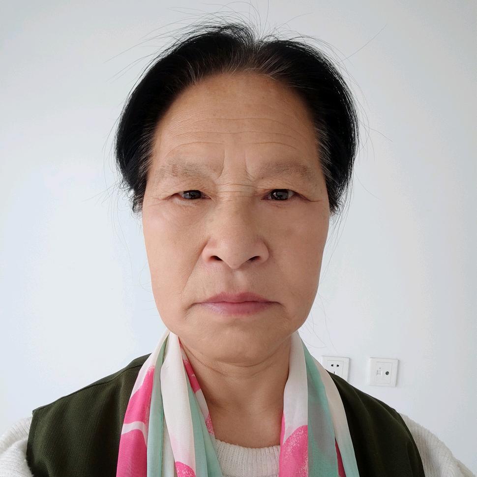 四月梅